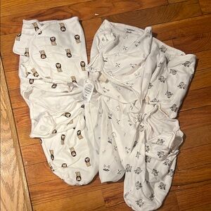 Swaddle Set with Animal Prints Organic